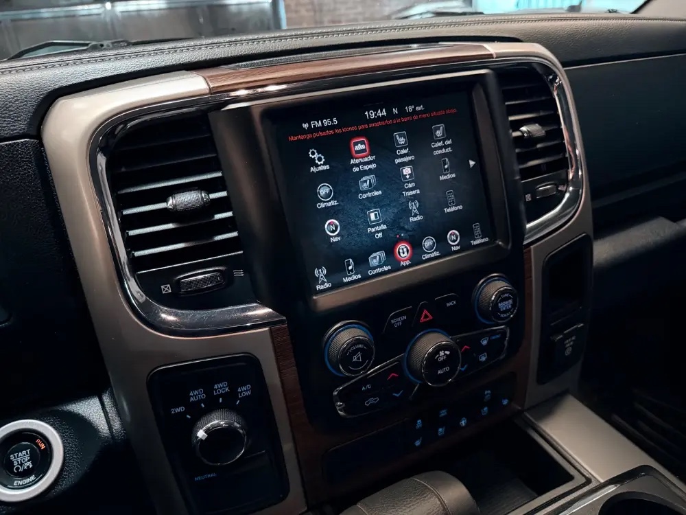 Ram 1500 1500 5.7 Laramie Atx V8 — foto 11
